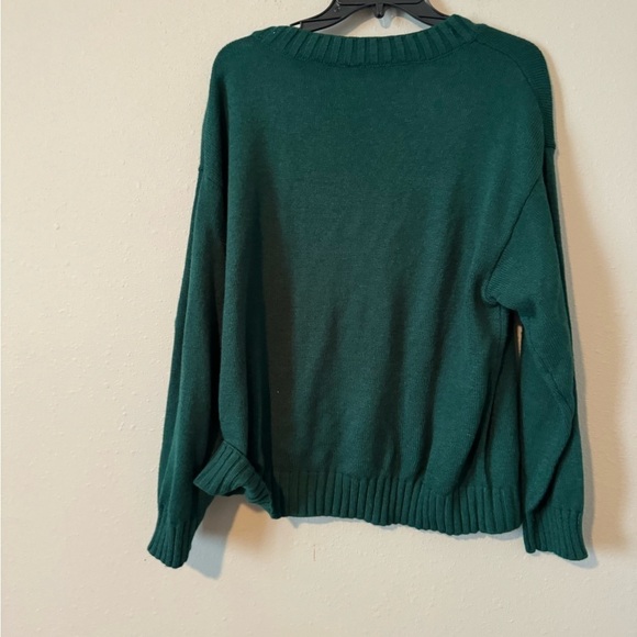H&M divided knit style Atlanta Sweater Medium - Picture 4 of 4